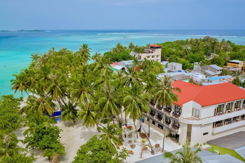 Kaani Beach Hotel Maafushi Exterior photo