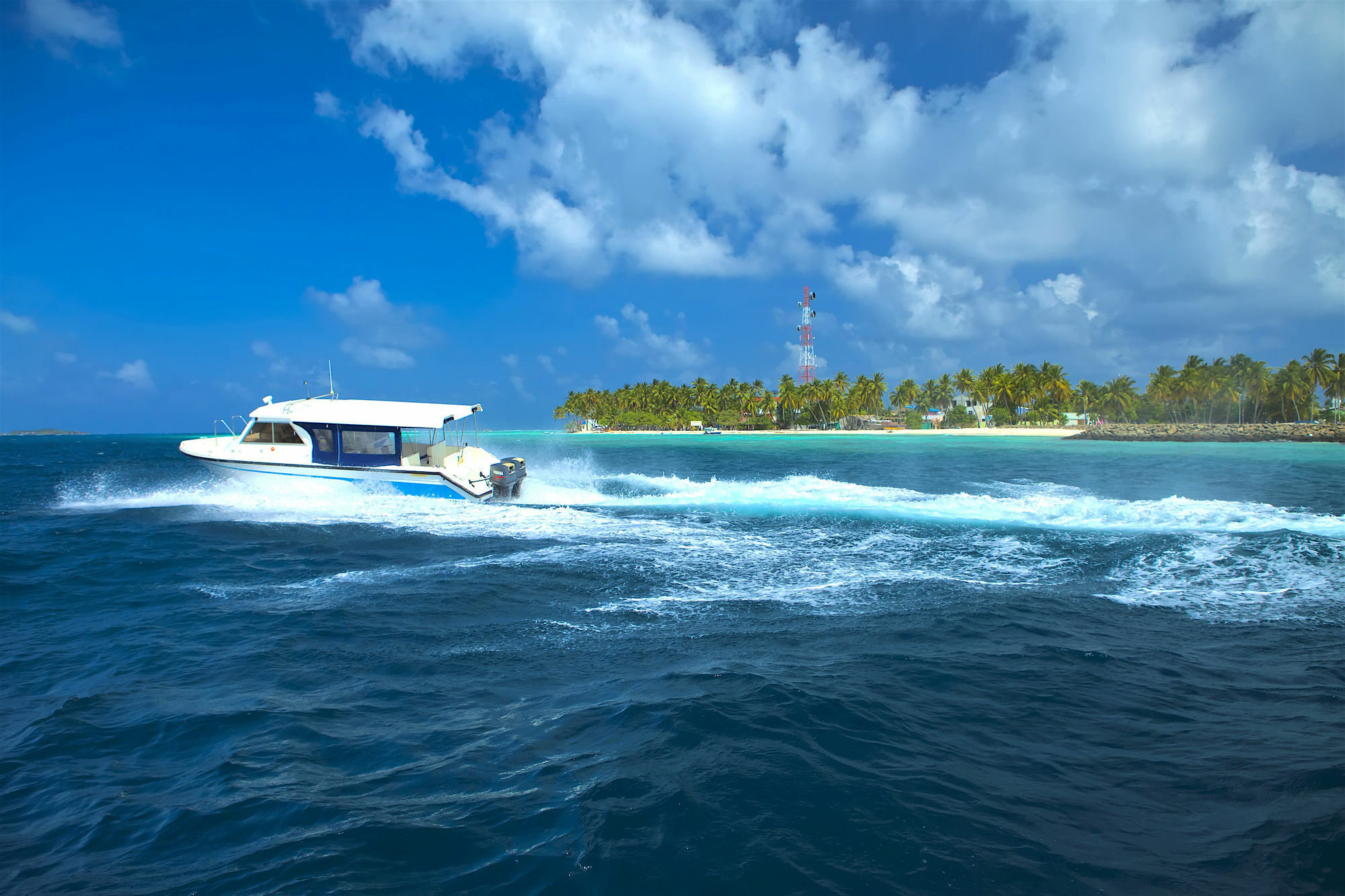 Kaani Beach Hotel Maafushi Exterior photo